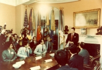 Dr. Wang met  President Ronald Reagan at the White House