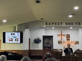 3-5-23, Sun, Dr. Wang talked at the Westside Nazarene Church