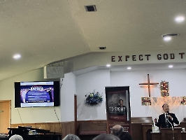 3-5-23, Sun, Dr. Wang talked at the Westside Nazarene Church