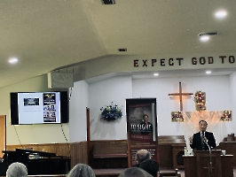 3-5-23, Sun, Dr. Wang talked at the Westside Nazarene Church