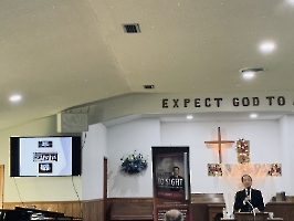 3-5-23, Sun, Dr. Wang talked at the Westside Nazarene Church