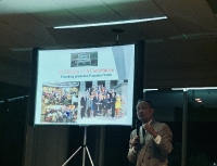 Dr. Wang, president of the Founders Club of the 917 Society, presented about 917