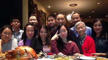 A family photo (Thanksgiving 2014) 王家一家