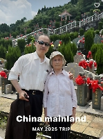 Dr. Ming Wang with his 90-year-old mother (May 2025). 和90岁的母亲在一起