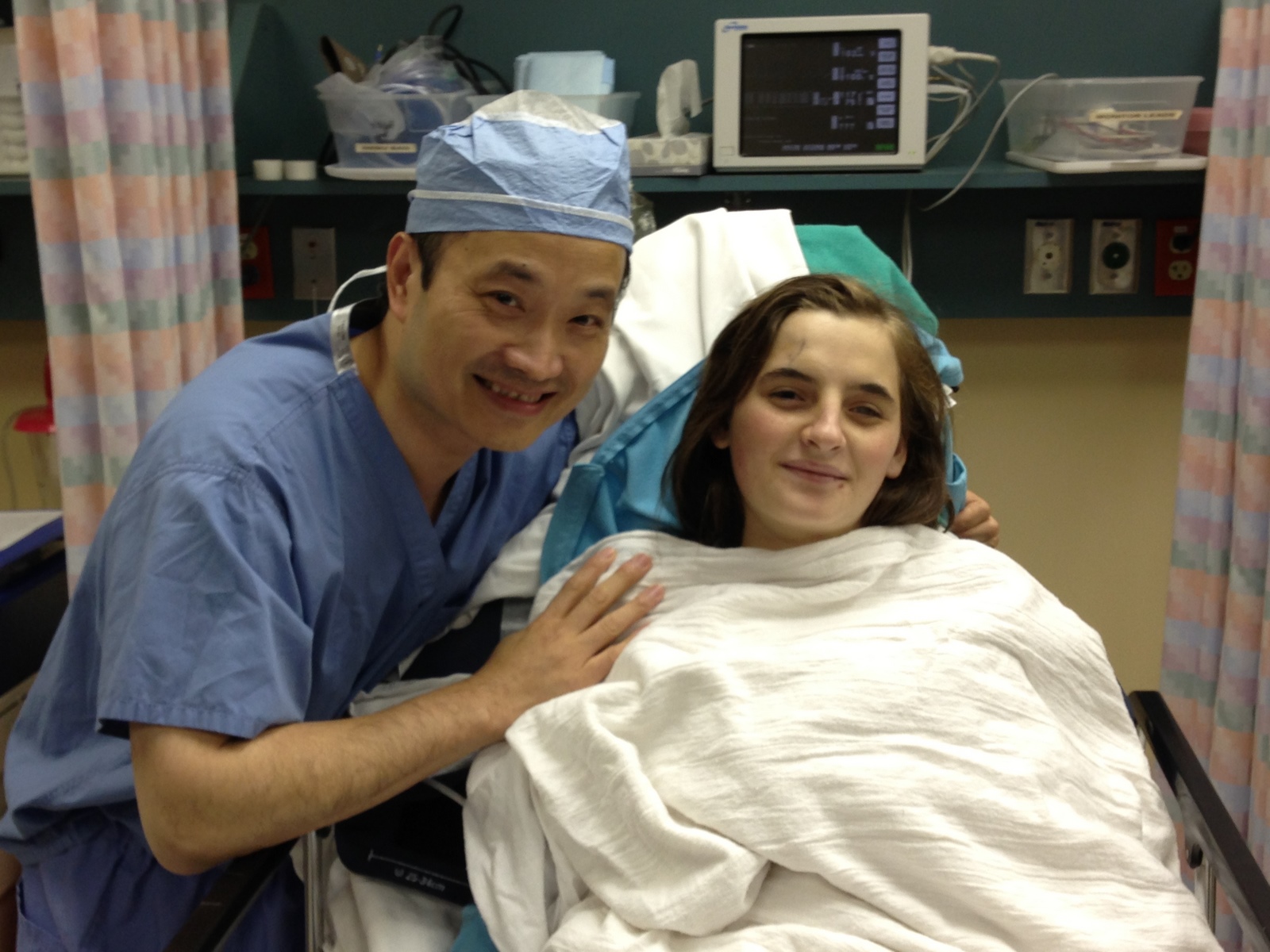 Maria & Dr Wang after the surgery